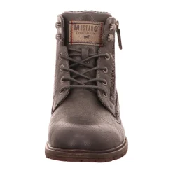 Bottes Mustang 951981