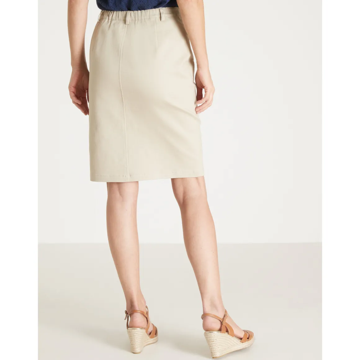 by - Jupe coupe droite