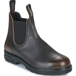 CLASSIC CHELSEA BOOTS