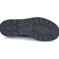 CLASSIC CHELSEA BOOTS