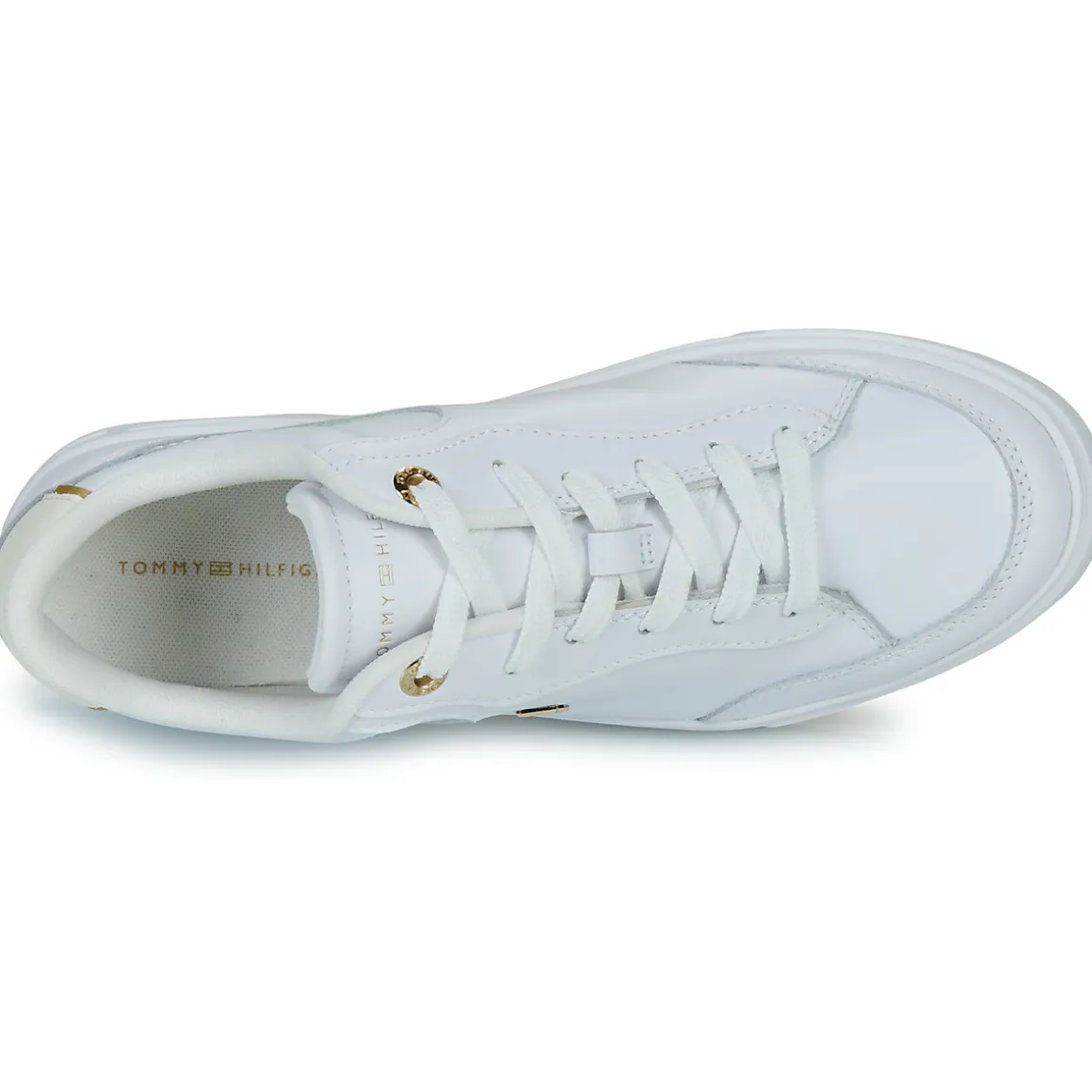 ESSENTIAL CHIC COURT SNEAKER