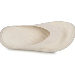 Getaway Groove Platform Flip