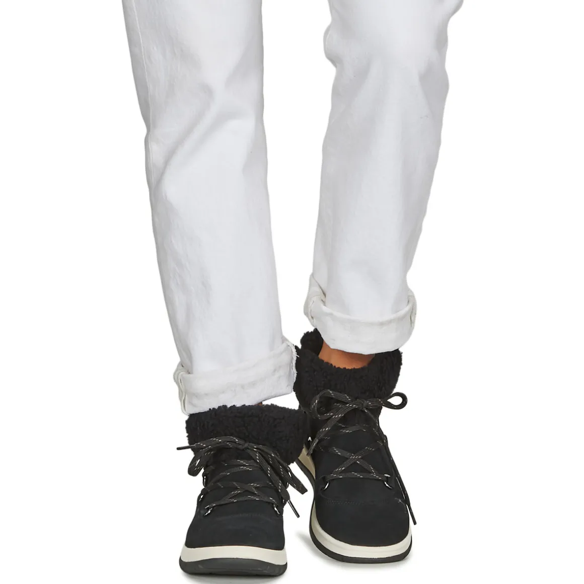 LAKESIDER HERITAGE LACE