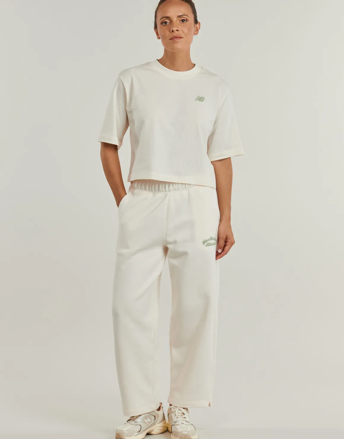 LINEAR HERITAGE FLEECE BARREL LEG PANT