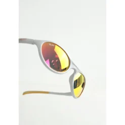 Lunettes de soleil noires