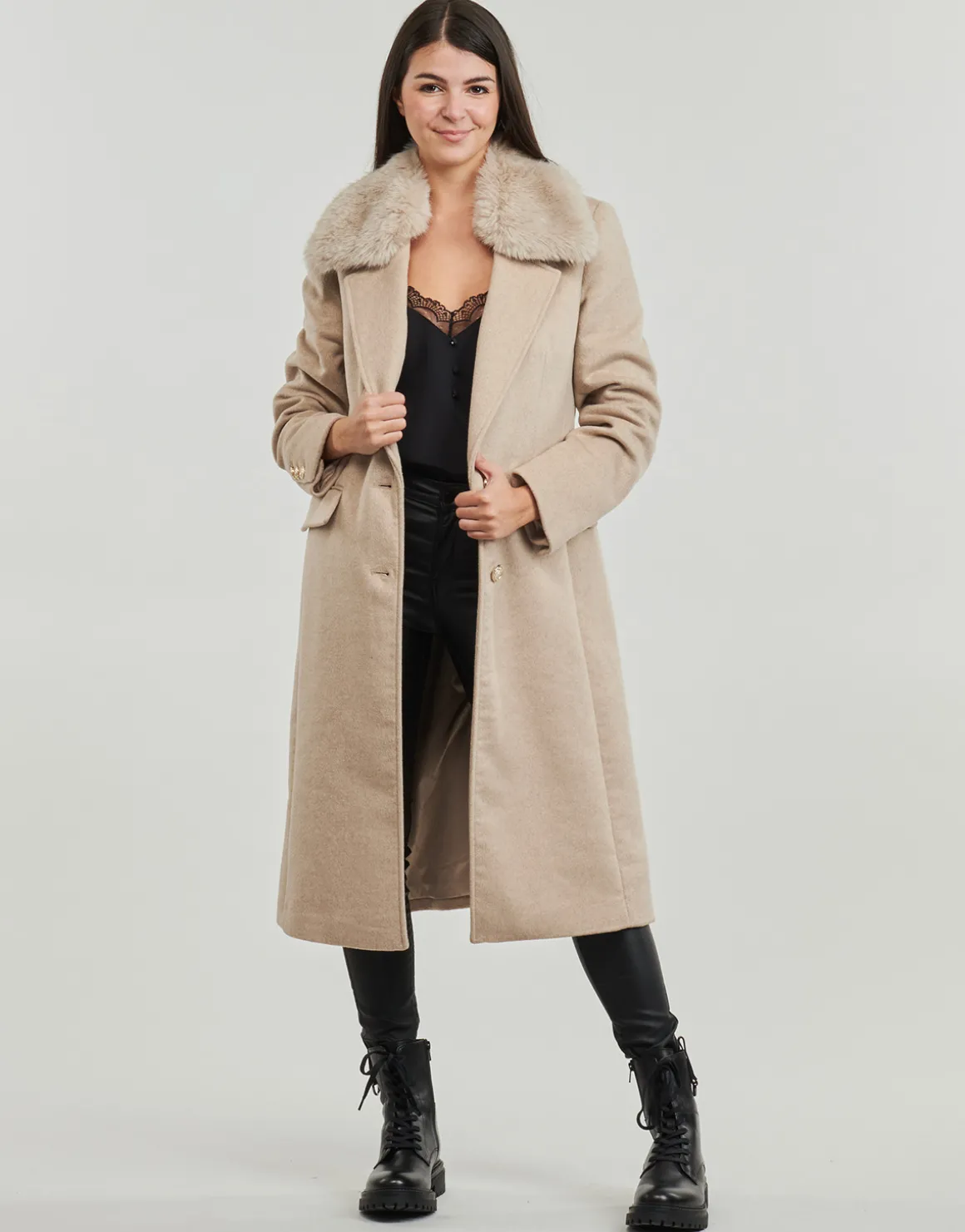 NANCY FIT COAT FAUX FUR COLLAR