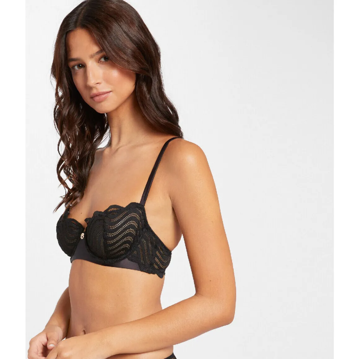 Soutien-gorge corbeille noir Romane