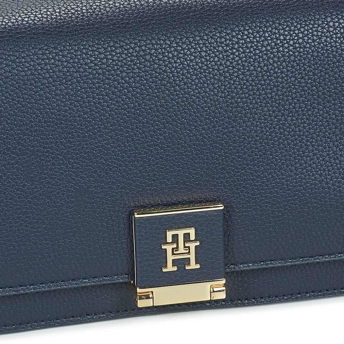 TH HER MED CROSSOVER CORP