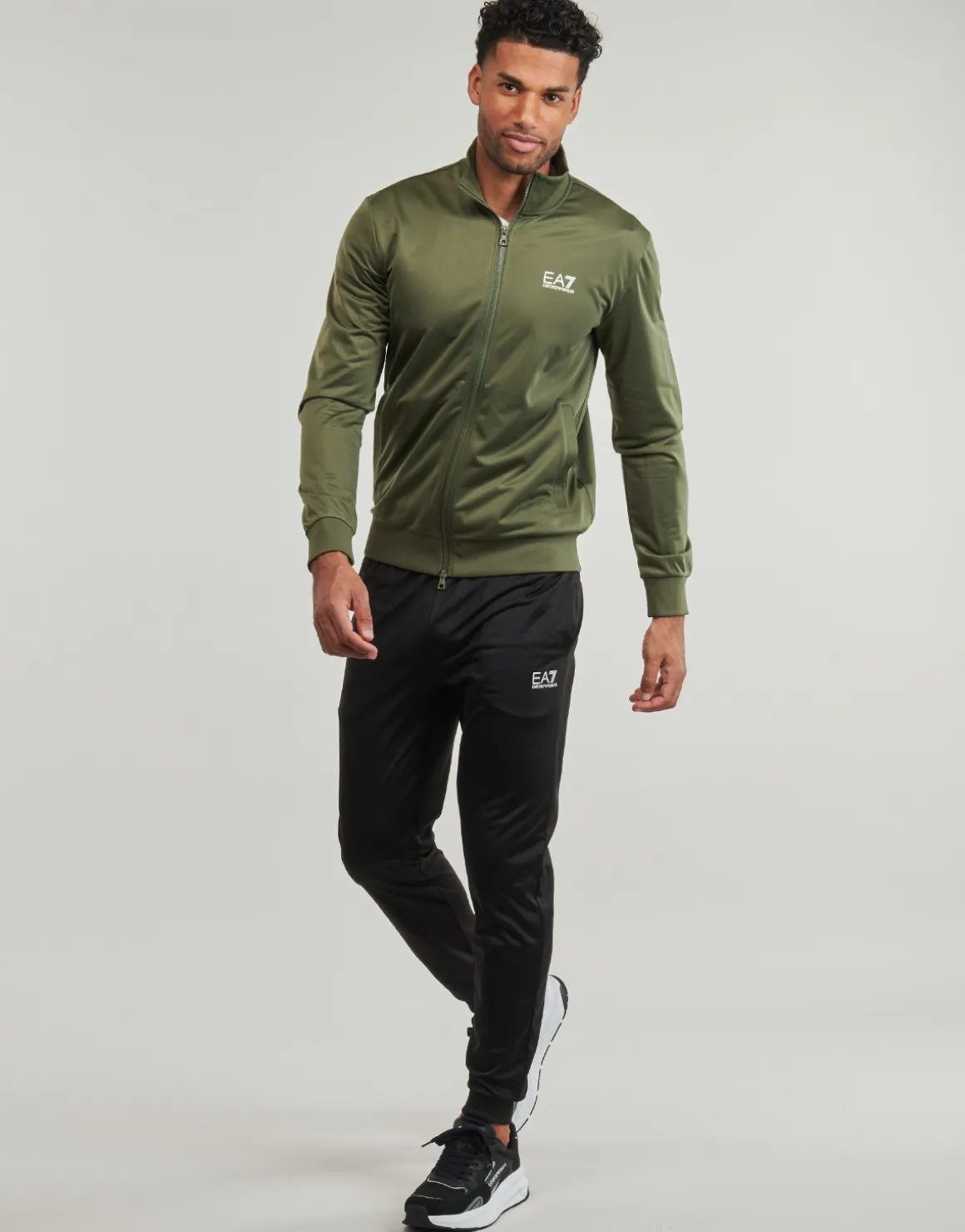 TRAIN CORE ID M T-SUIT T-TOP FZ CH PL CC