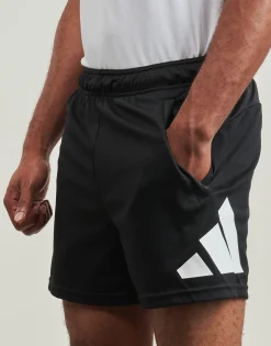 Train Essentials Logo Training Shorts