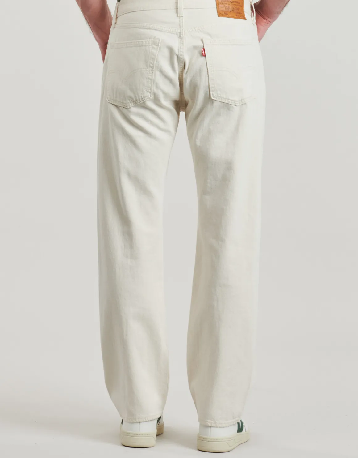 555® RELAXED STRAIGHT