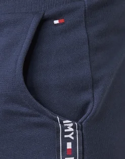 AUTHENTIC-UM0UM00707