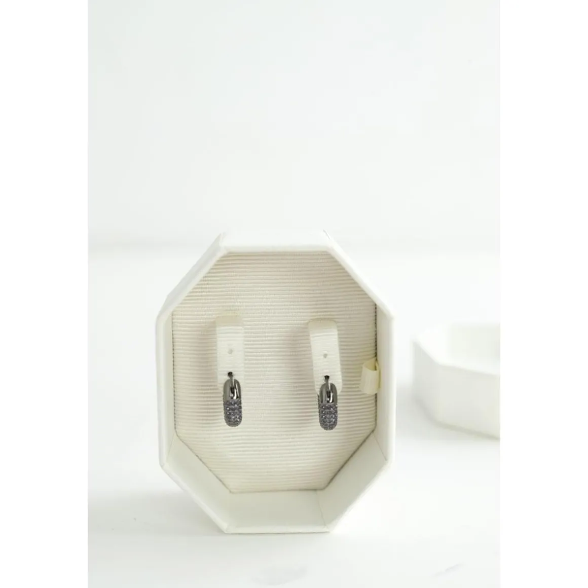 Boucles d'oreilles en cristal noires