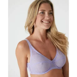 by - Soutien-gorge dentelle à armatures