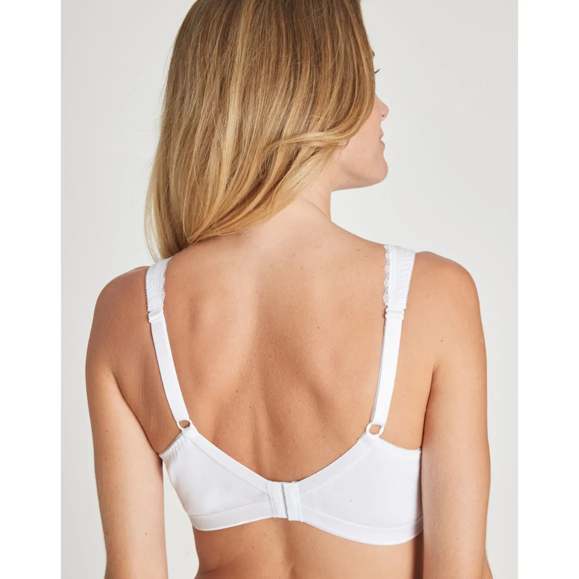 by - Soutien-gorge forme croisée