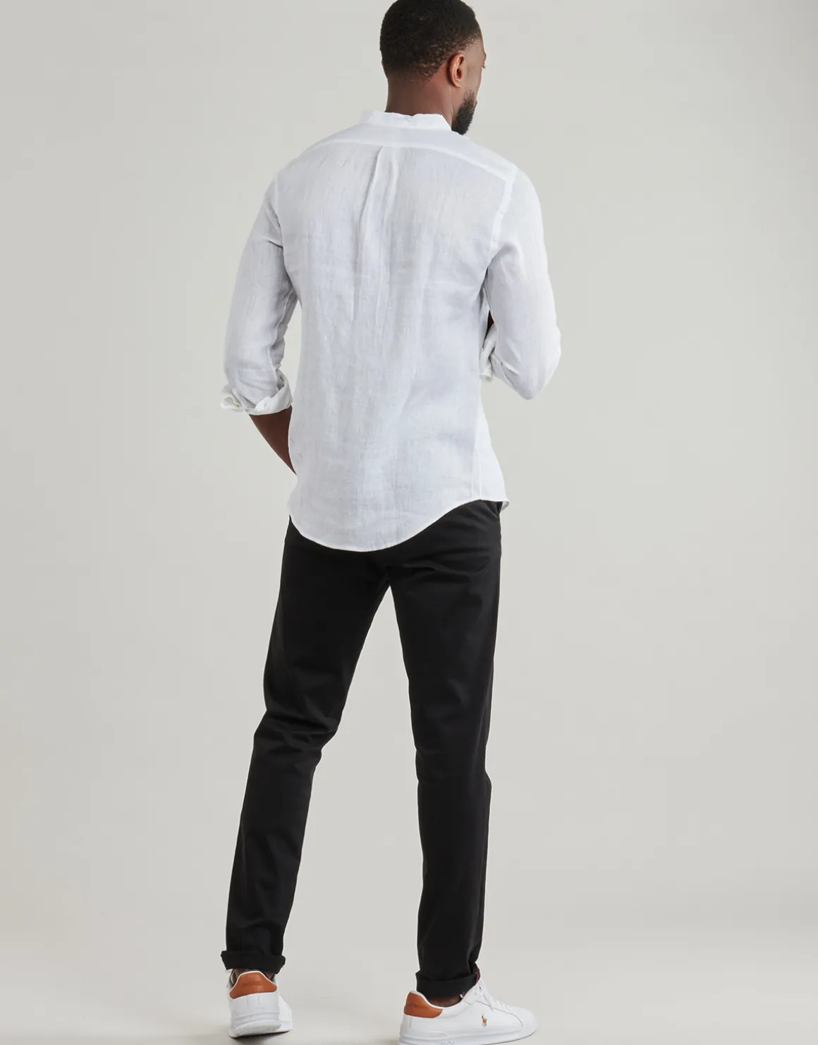 CHEMISE AJUSTEE SLIM FIT EN LIN COL MAO