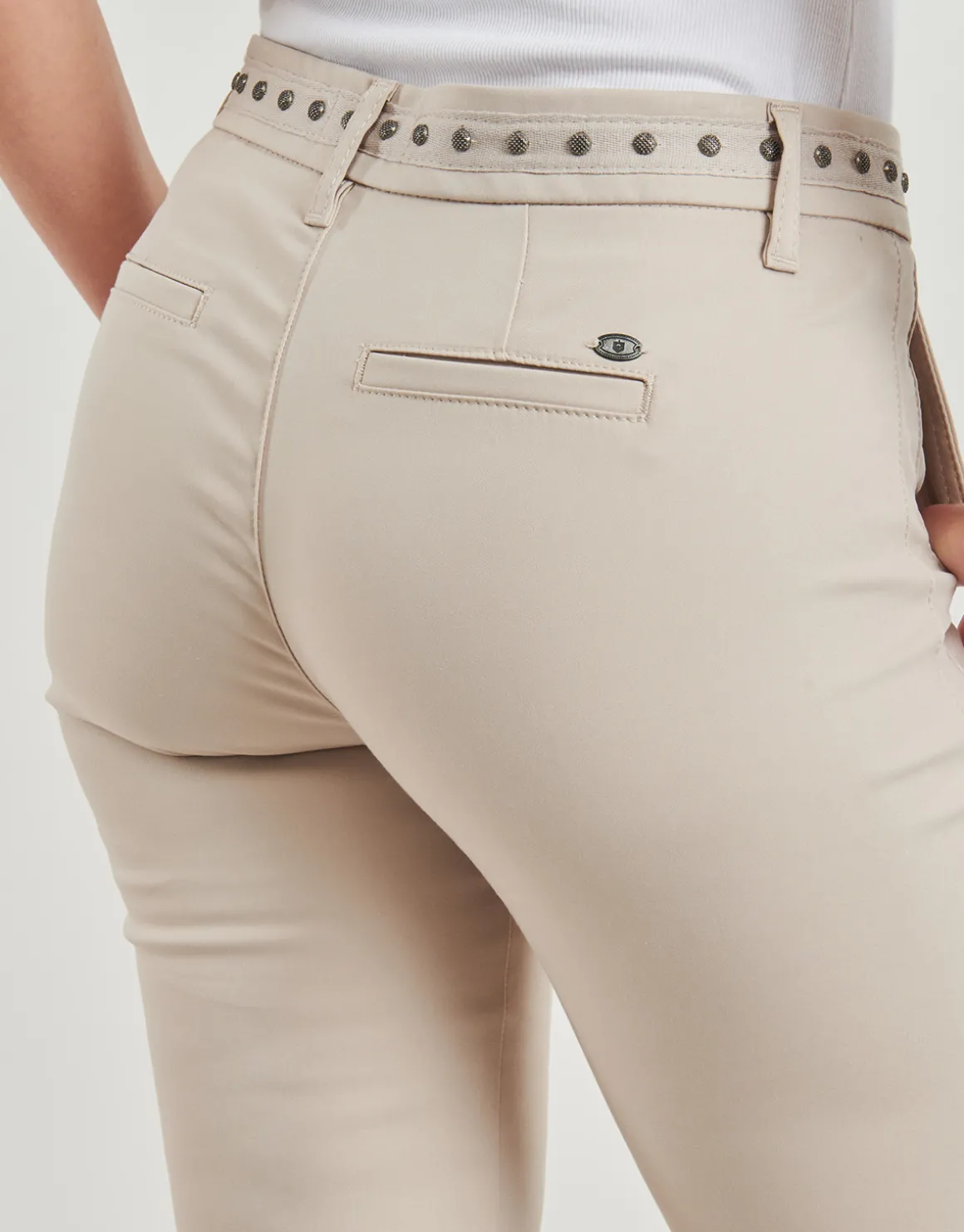 CLAUDIA POLYNEO LIGHT