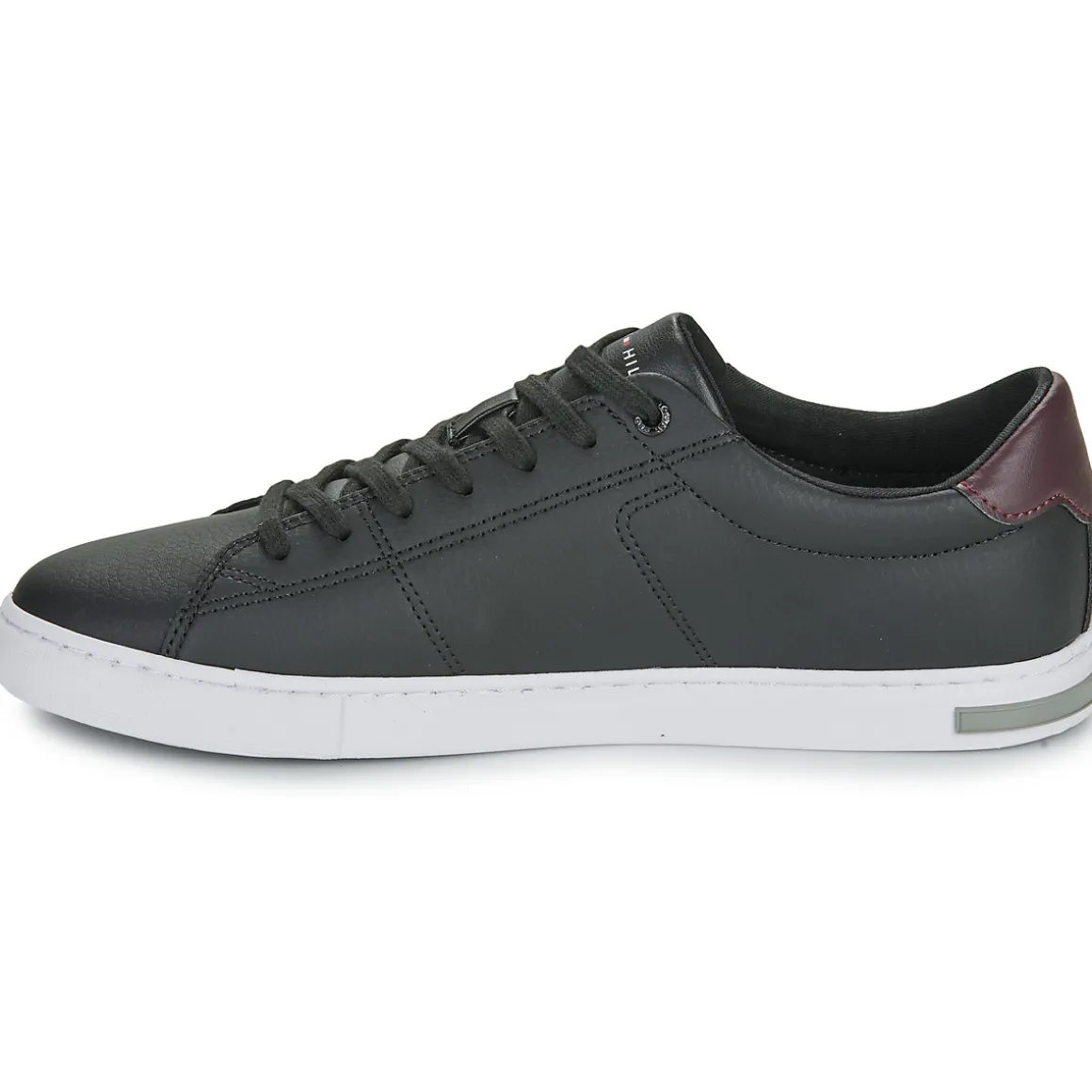 ESSENTIAL LEATHER DETAIL VULC