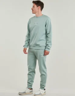 ESSENTIALS DOWN JACKET