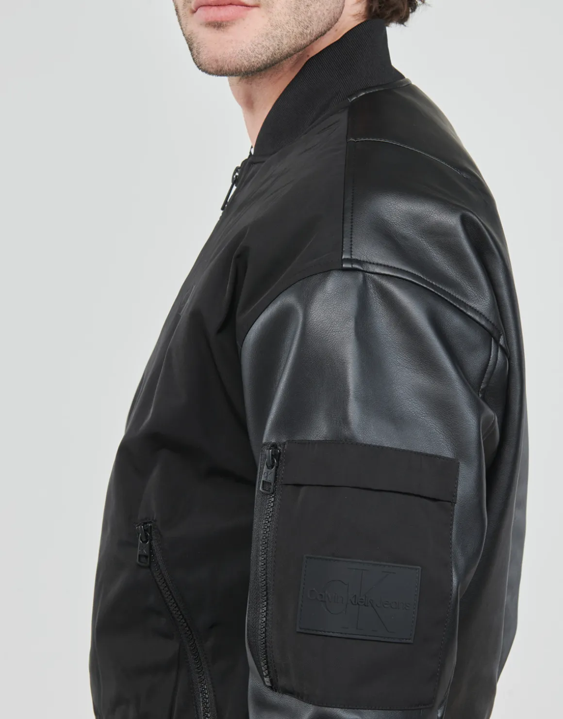 FAUX LEATHER BOMBER JACKET