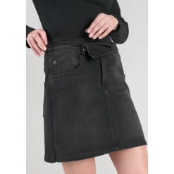 Jupe courte callas en jeans noir délavé