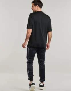 LEAGUE ESSENTIALS TEE NEW YORK YANKEES