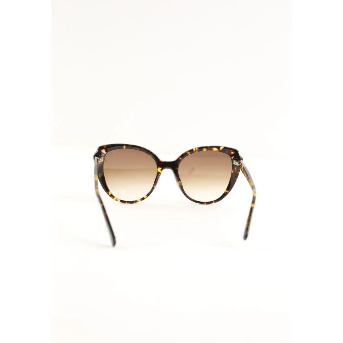 Lunettes de soleil marron