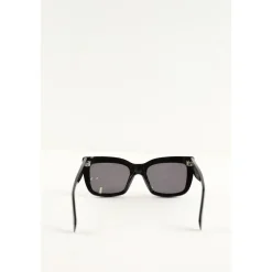 Lunettes de soleil noires