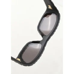 Lunettes de soleil noires