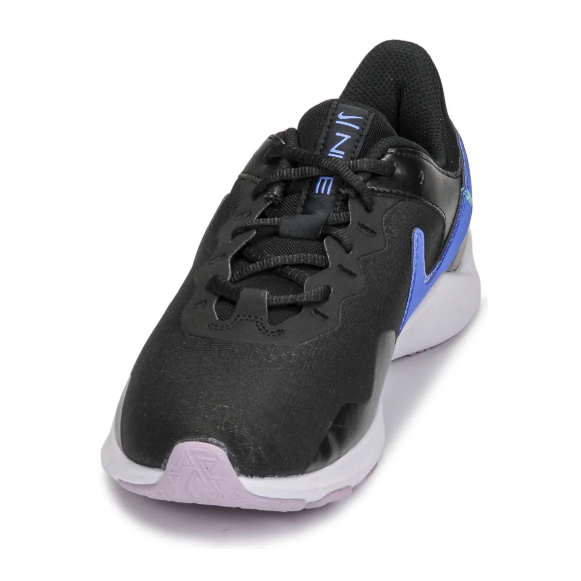 NIKE LEGEND ESSENTIAL 2