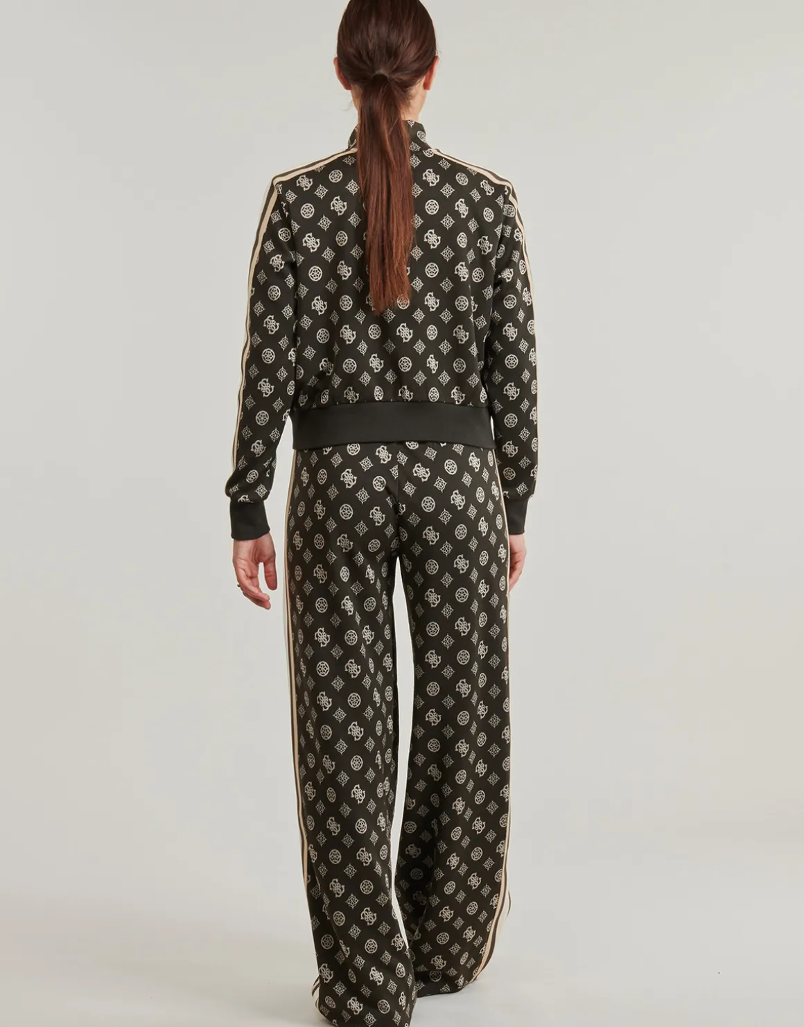 PEONY TAPED FULLZIP SWEATSHIRT