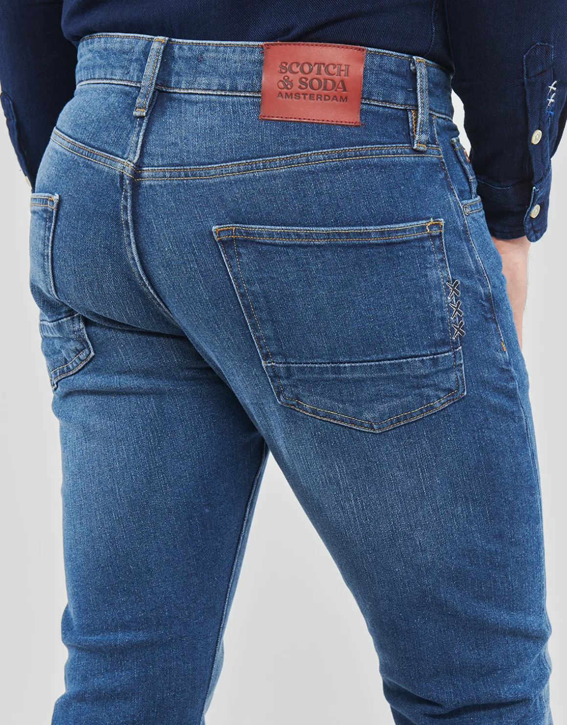 SEASONAL ESSENTIALS RALSTON SLIM FIT JEANS UNIVERSAL