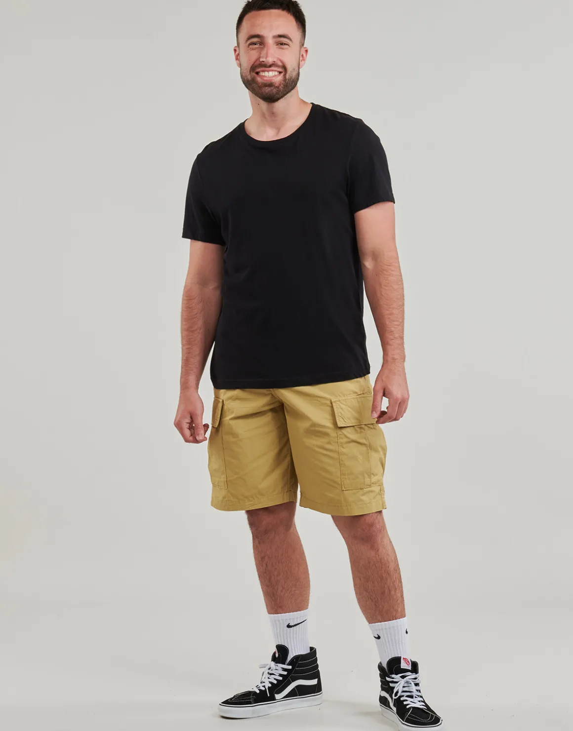 SERVICE CARGO RELAXED SHORT
