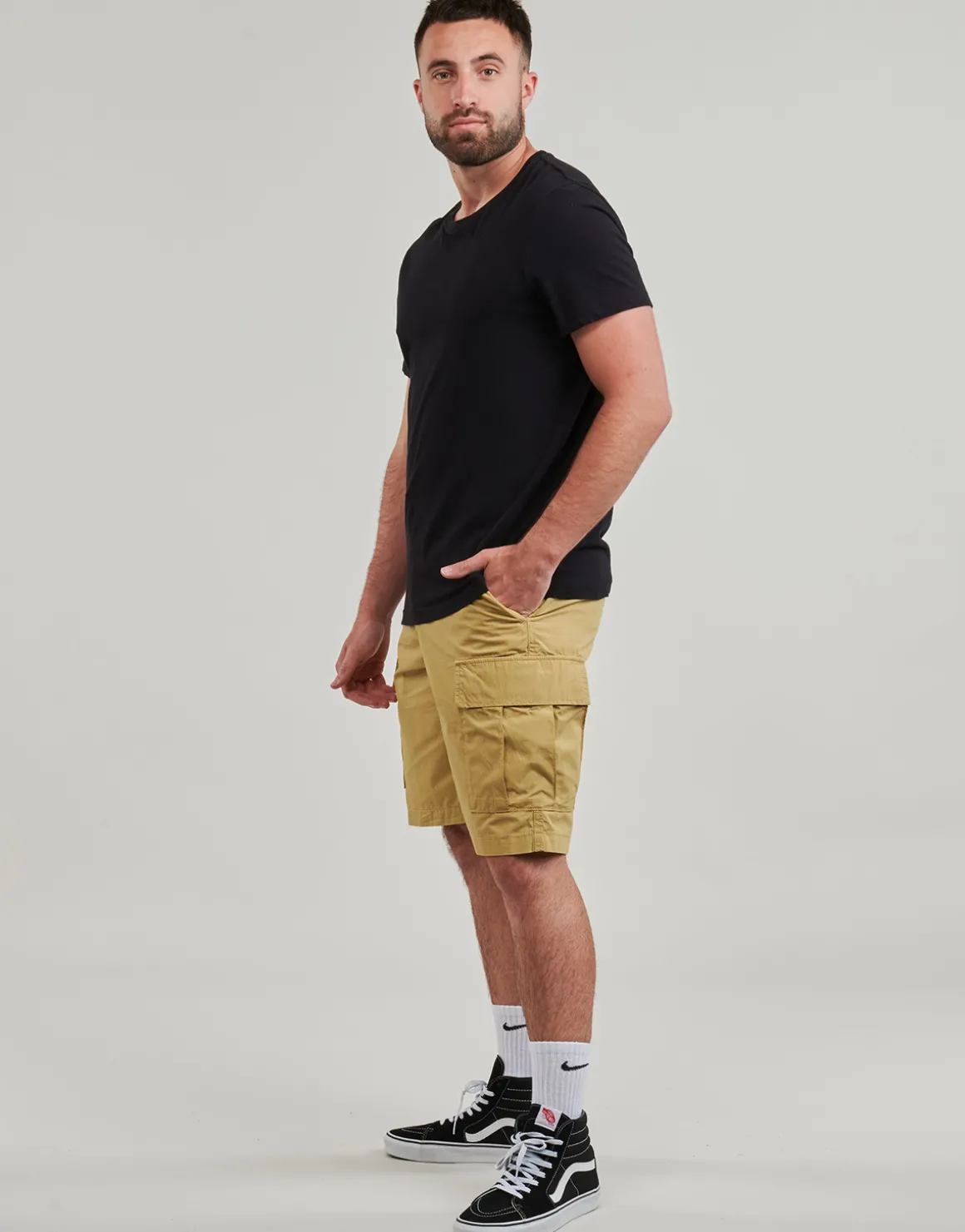 SERVICE CARGO RELAXED SHORT