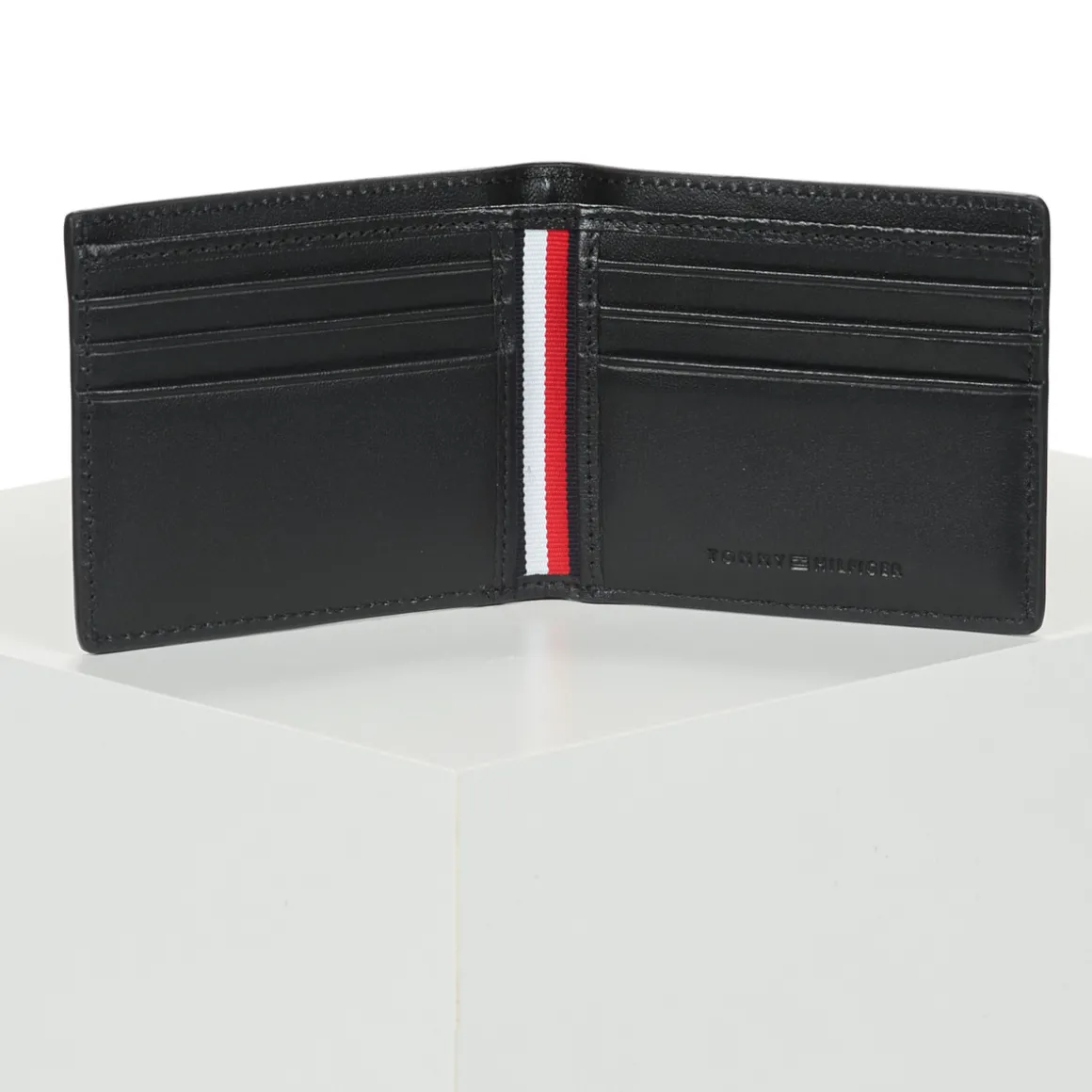 TH CENTRAL MINI CC WALLET