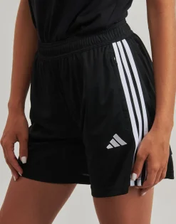 Tiro 25 Essentials Shorts