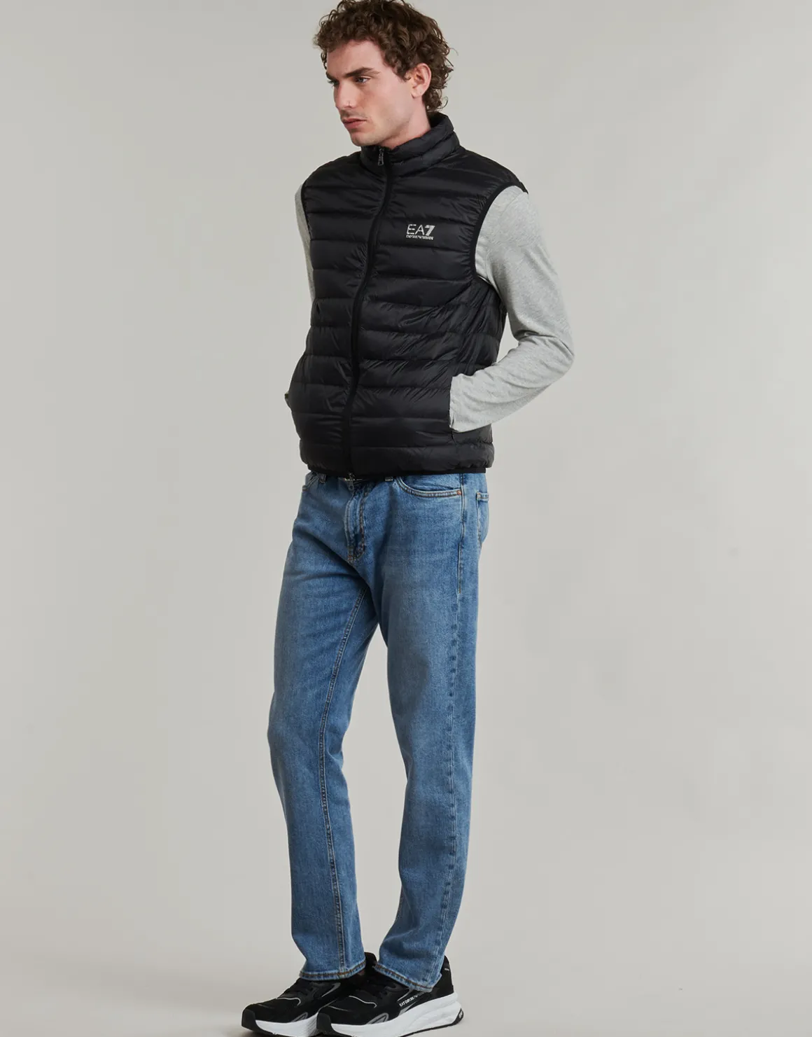 TRAIN CORE ID DOWN LIGHT VEST CC 8NPQ06