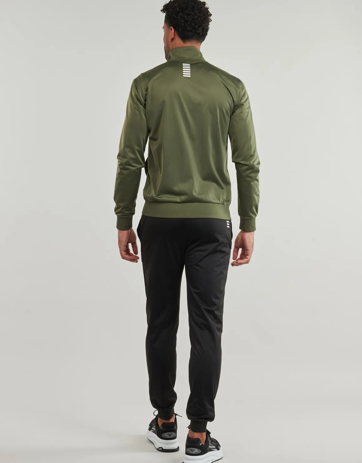 TRAIN CORE ID M T-SUIT T-TOP FZ CH PL CC